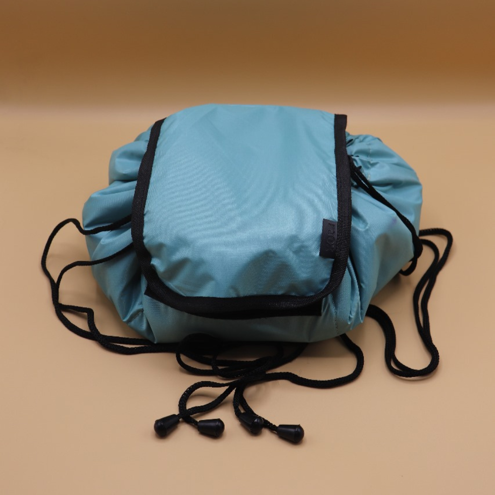 Magic Cosmetics Travel Pouch